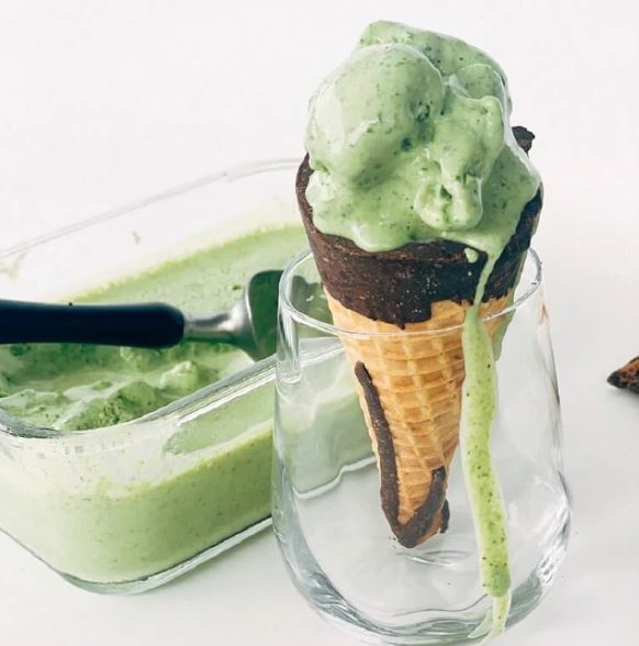 Happy Shape Frozen Yoghurt