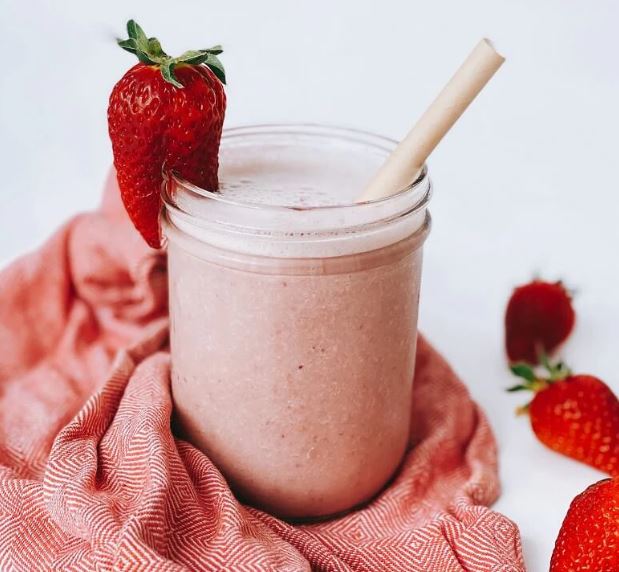 Strawberry Ginger Smoothie Happy Healthy You 1821