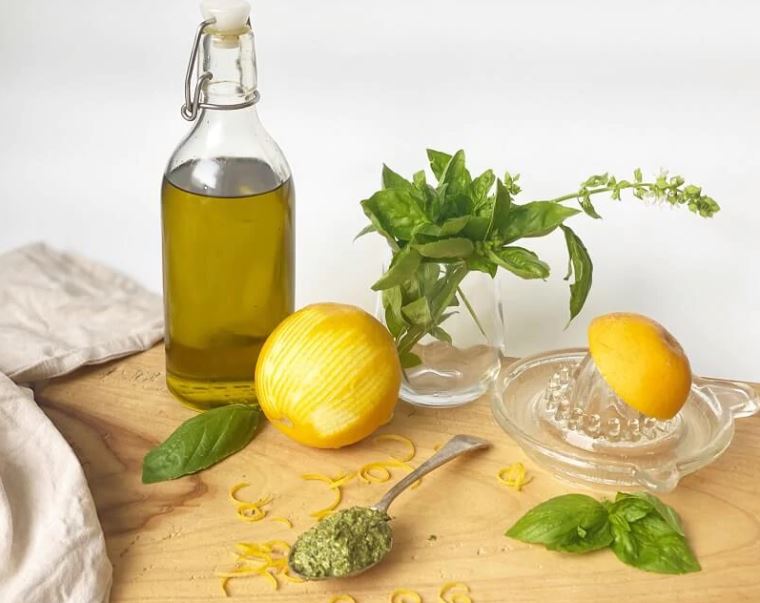 Walnut Pesto