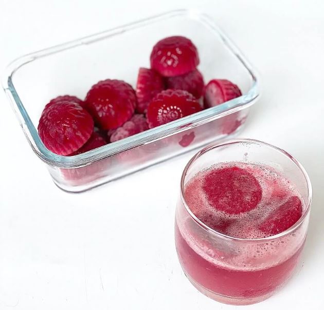 Berry Collagen Ice Cubes